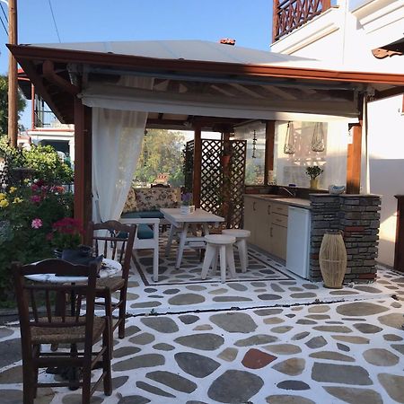 Hotel Niriides Ammouliani Esterno foto