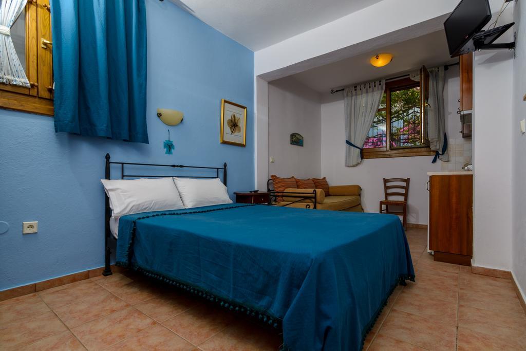 Hotel Niriides Ammouliani Esterno foto
